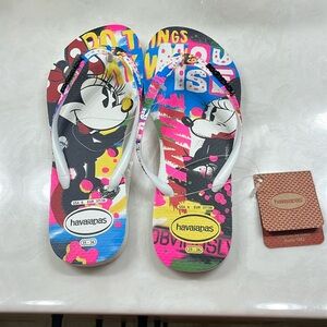 Disney Minnie Mouse Havaianas Flip Flops, Size 6, NWT